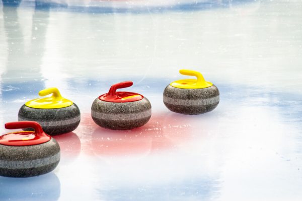 氷上のチェスと称されるカーリング